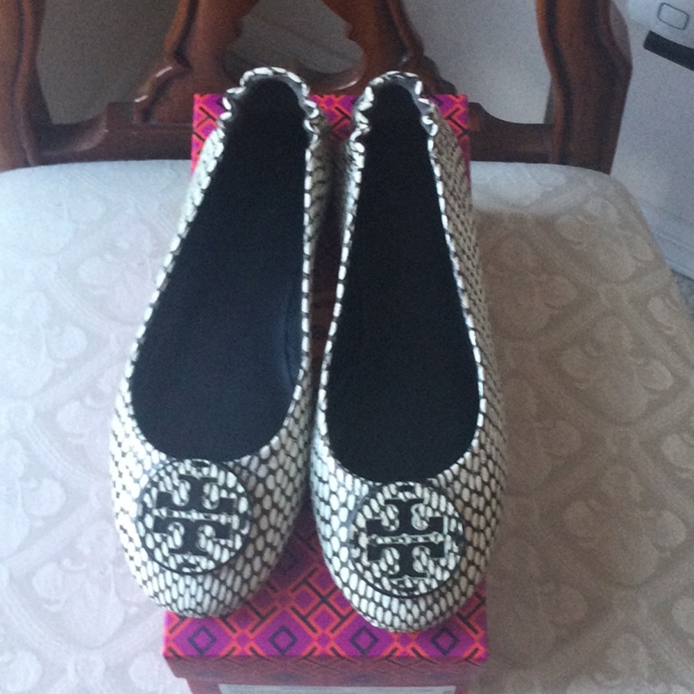 Tory Burch ballerina flats size 7.5 brand new